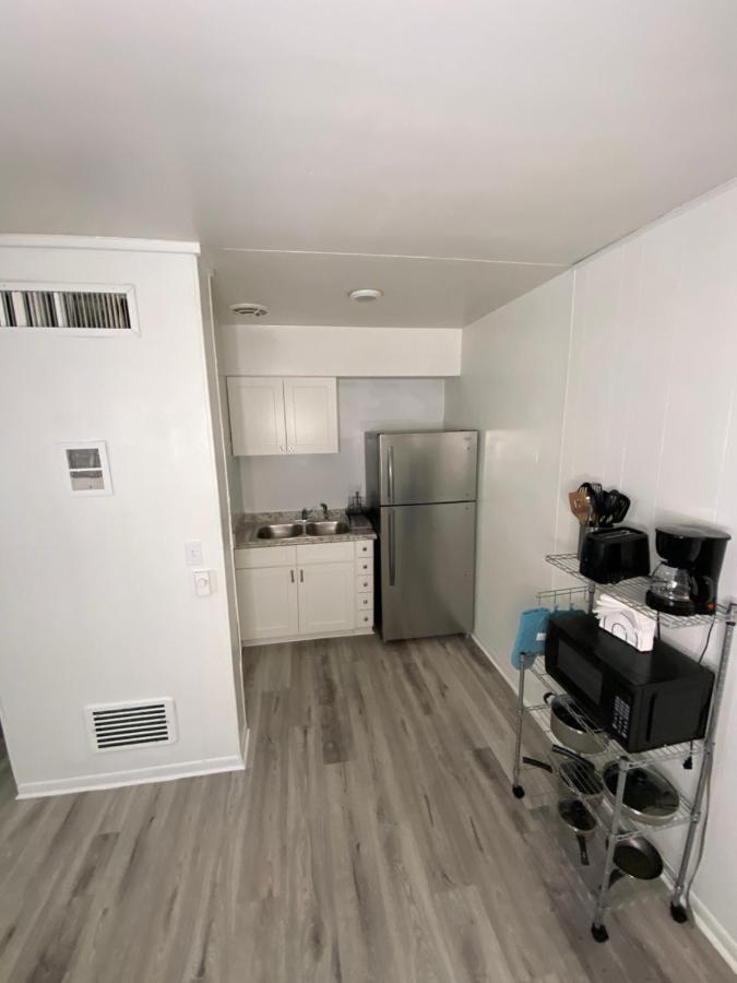 Uptown Inn & Suites St. Petersburg Kültér fotó